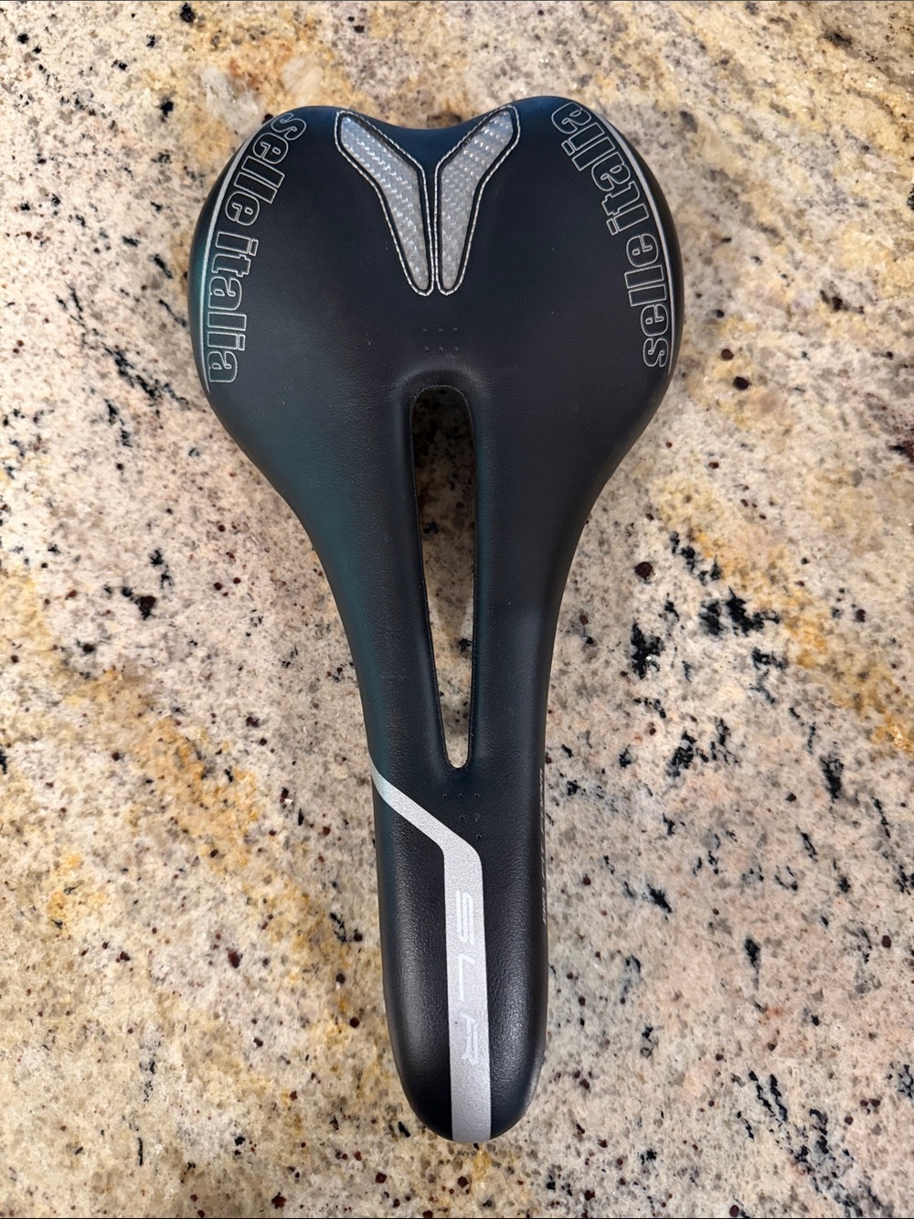 Black SL-R Performance Bike Saddle